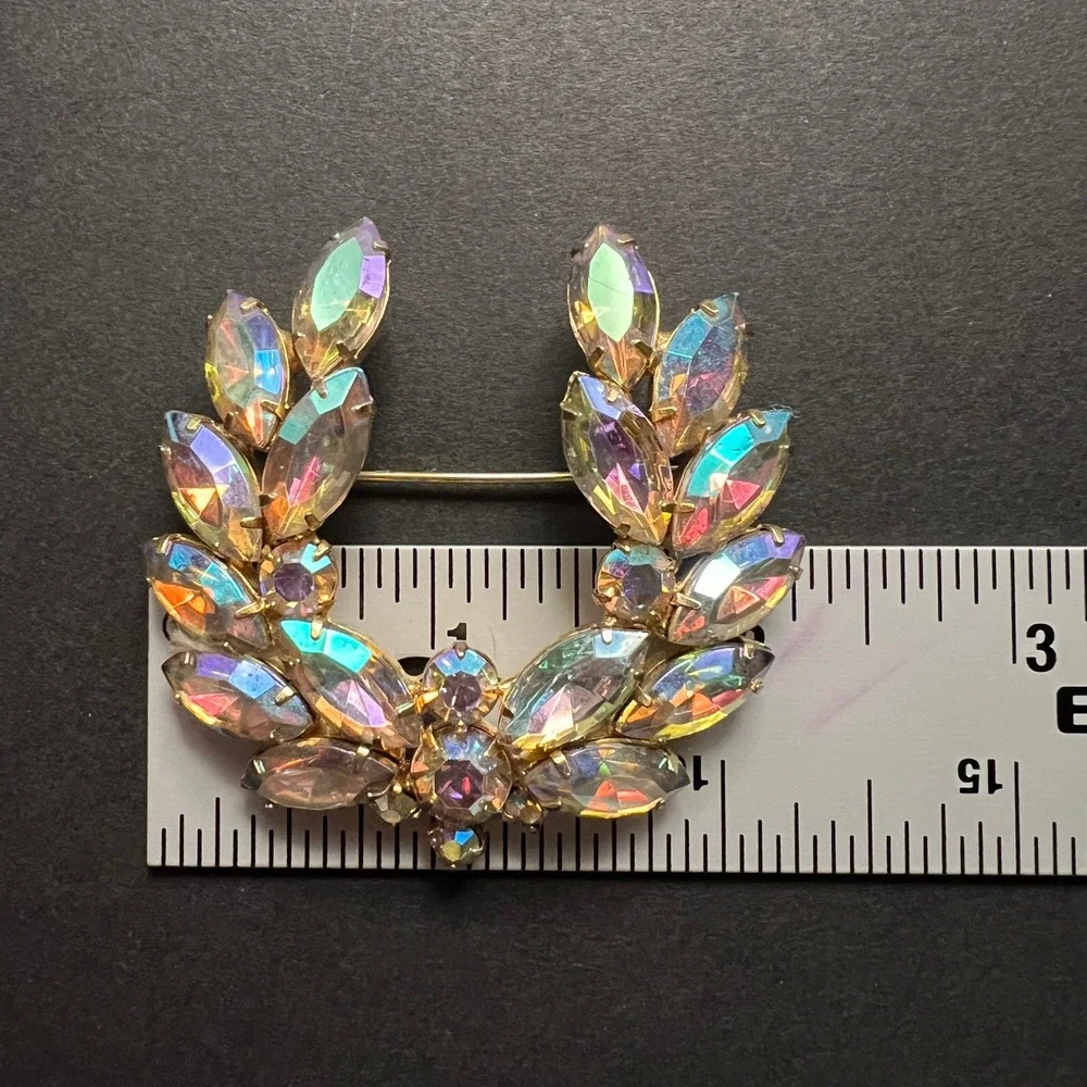 Vintage AB Rhinestone Brooch Gold Tone Laurel Wreath MCM Ethereal